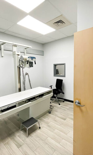 A photo of the Swift Health Morrow x-ray room